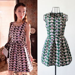 宇飞礼裙产品展示与评测 高端针织礼裙的时尚风采